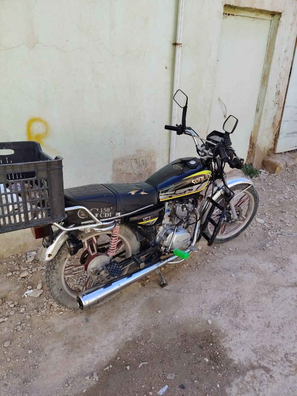 السلام عليكم ماطور ايراني مكمرك نضيف للبيع السعر 625 الاستفسار اتصل على الرقم ***********
