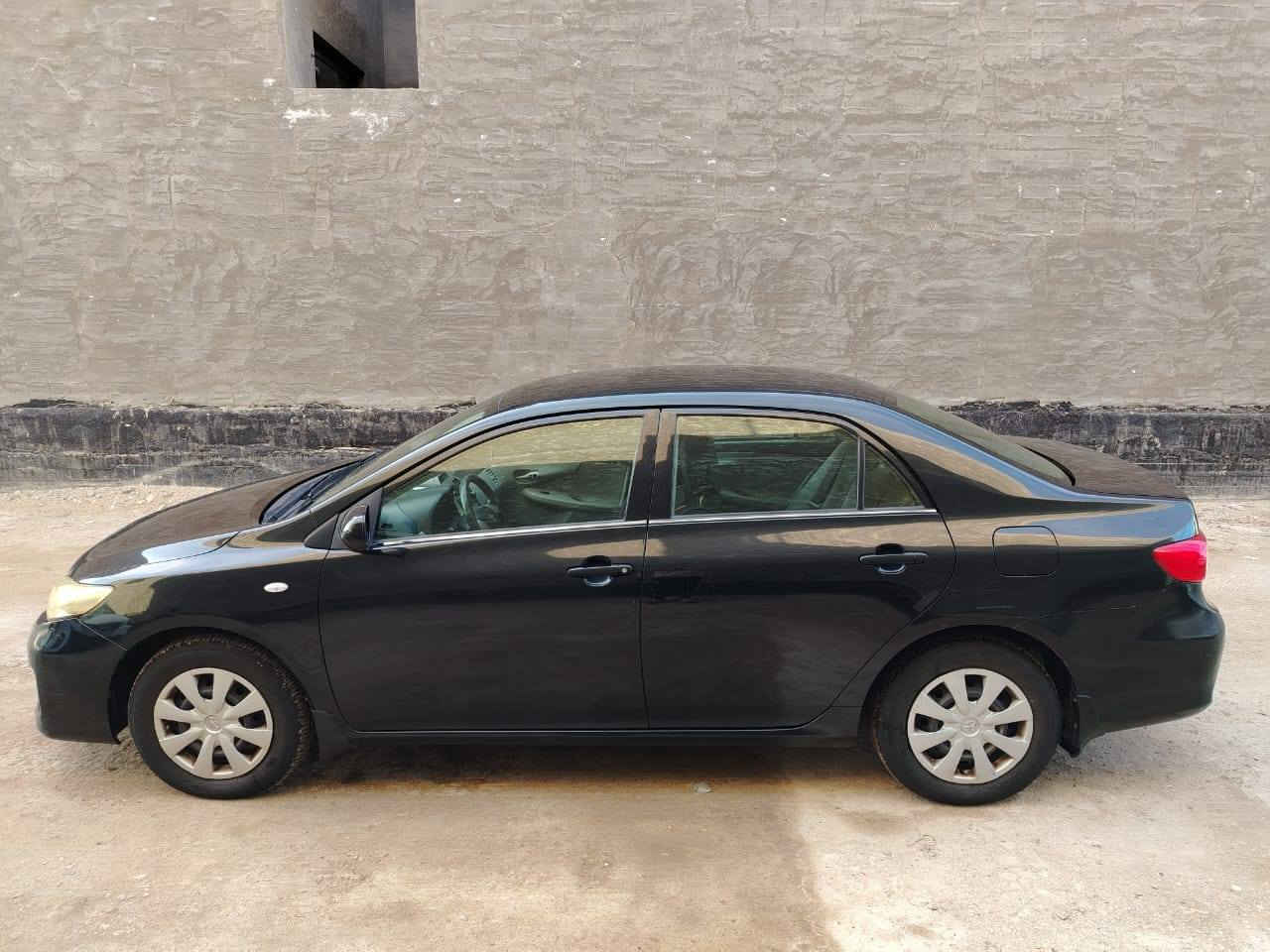 كورلا ٢٠١٣ خليجي مكفوله كفاله عامله بدون ضربه وصبغ وتبديل وتعديل وفتح وبارد من  كلشي ع وضع الشركة يعني الي يدور جديد هاي سعره ١٢٨ ومجاله حيل بسيط
***********
