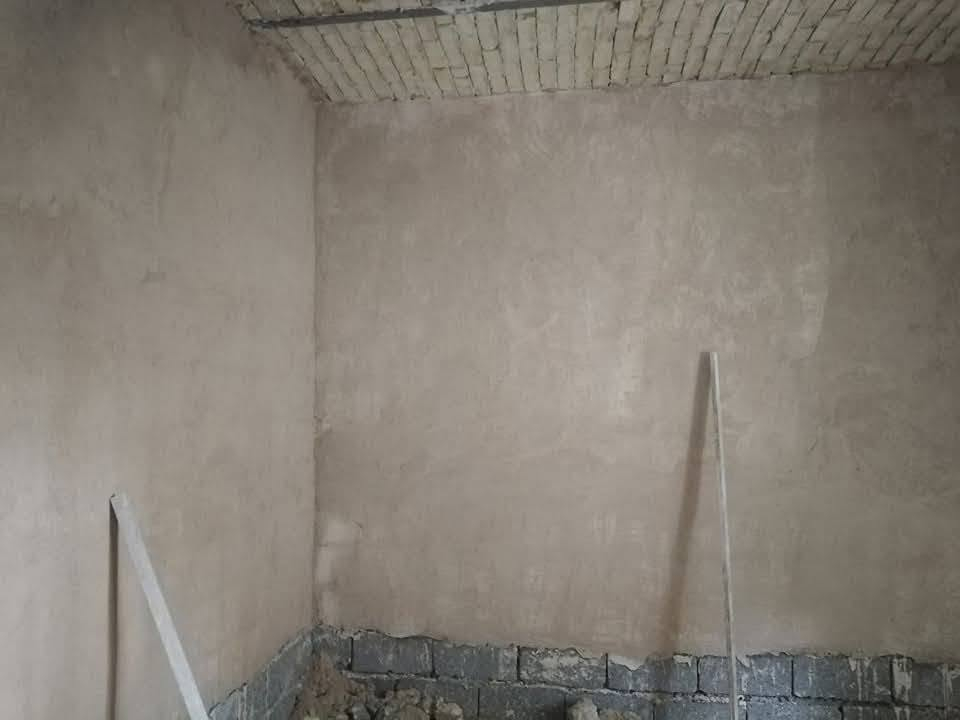 السلام عليكم   لبخ جص مسااطر والبورك  والاسمنت
الجراره السقل الناعم والخشن  والنثر والطلس
نتعامل بلمكطوعه والمتر والاسعار مناسبه 
شغل درجئ اولئ يرضي الله ويرضيكم داخل كربلاء
*********** والخاص مفتووح 👋
