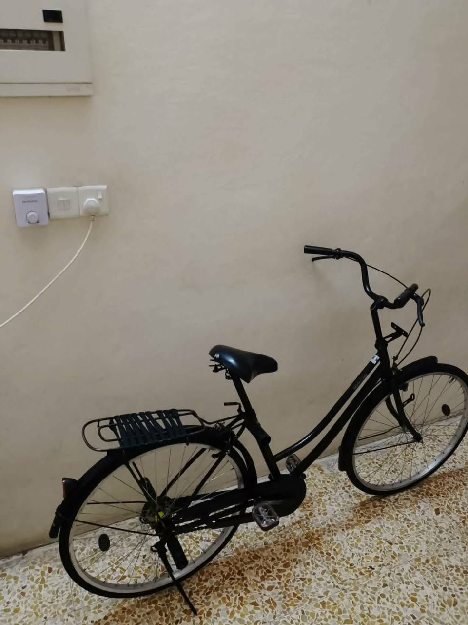 السلام عليكم باسكل عبد الحليم للبيع
تايات جدد جوابه جدد
شركه فور ماج 
لون اسود 
لشه شخط واحد مابيها شرط وياله ميل
السعر 80وبي مجال للشراي 
للتواصل الاتصال 
***********
