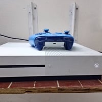 إكس بوكس ون اس ويا كامل ملحقاته جهاز نضيف مداخل تصليح ابد سعره 165 مكا...