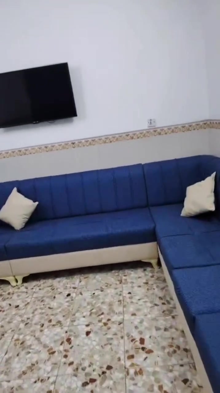 دواوين وتخامه شغل بلوك اسود وخشب روسي وسفنج مميز اول تشوف بعينك والقماش على طلب الزبون للاستفسار  خاص


**إذا كنت صاحب هذا الإعلان وتريد حذفه لأي سبب، رجاءا أرسل رسالة إلى الدعم الفني**