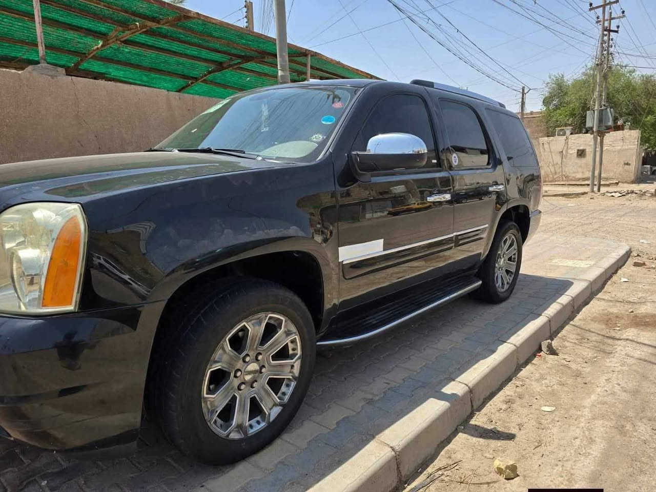 السلام عليكم 
سياره جمسي دنلي موديل 2010 فول موصفات
كير مكينه خير من الله 
سيارة خليجيه داخل عسلي
كصه قماره فقط
متوئمه وكامله
اتصال واتساب
وترهم مراوس حسب القناعه
***********
