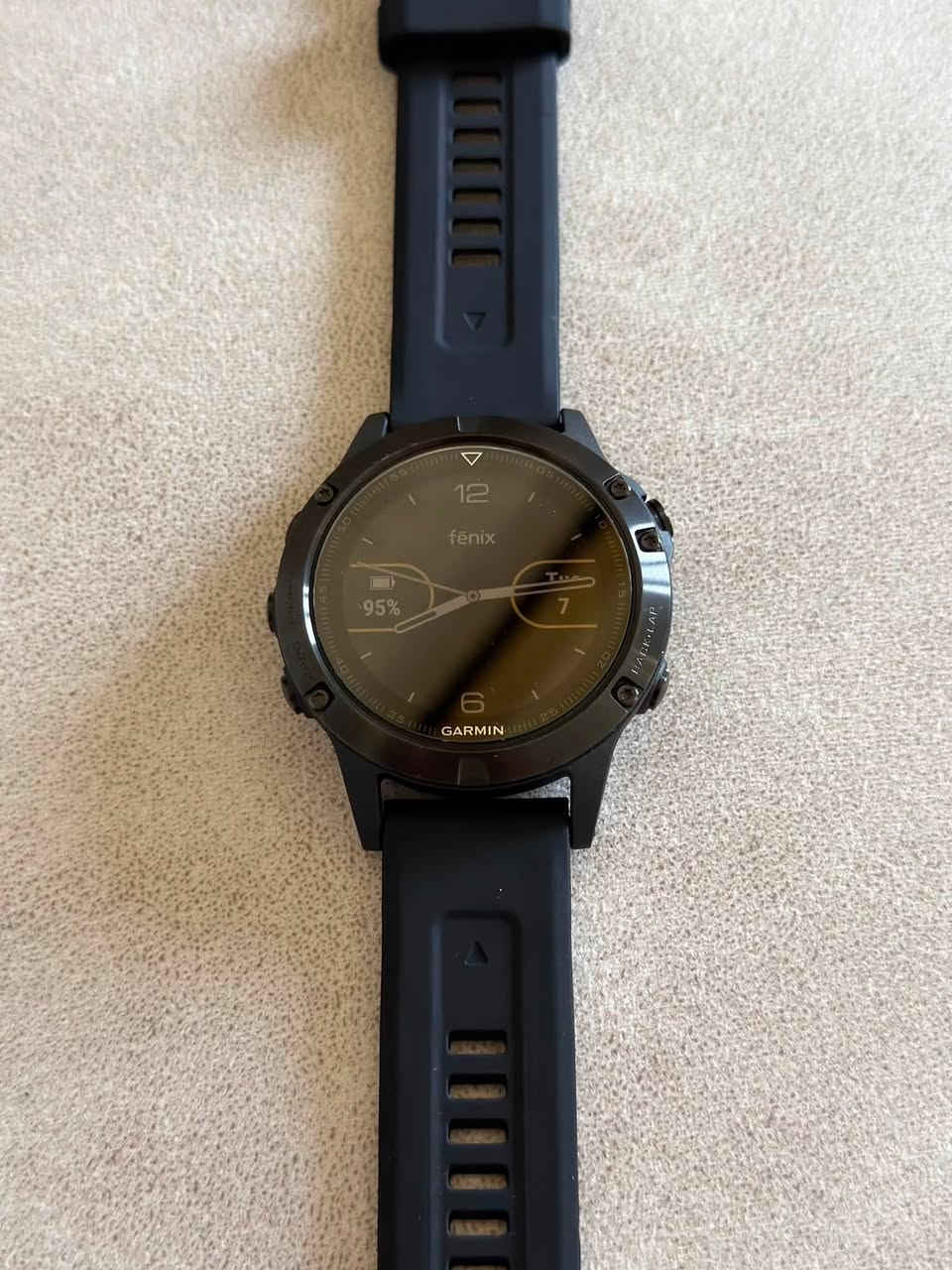 Garmin - Fenix 5 - 47 mm
نظافە ٩٩٪
مع کیبل اصلی
کل اللغات ✅
سعر : ٢١٥ الف


**إذا كنت صاحب هذا الإعلان وتريد حذفه لأي سبب، رجاءا أرسل رسالة إلى الدعم الفني**
