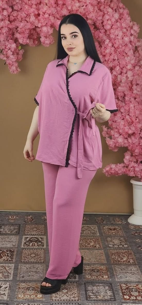 الاستفسار والحجز فقط واتساب+9647775744834
سوت نسائي
موديل ربطه 
القياسات من َL الى 4XL
نوع الخامه ايروبين  صيفي
سعر 28
