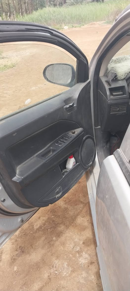 دوج كاليبر موديل ٢٠٠٩ للبيع *********** راسلني واتساب وحياكم الله

