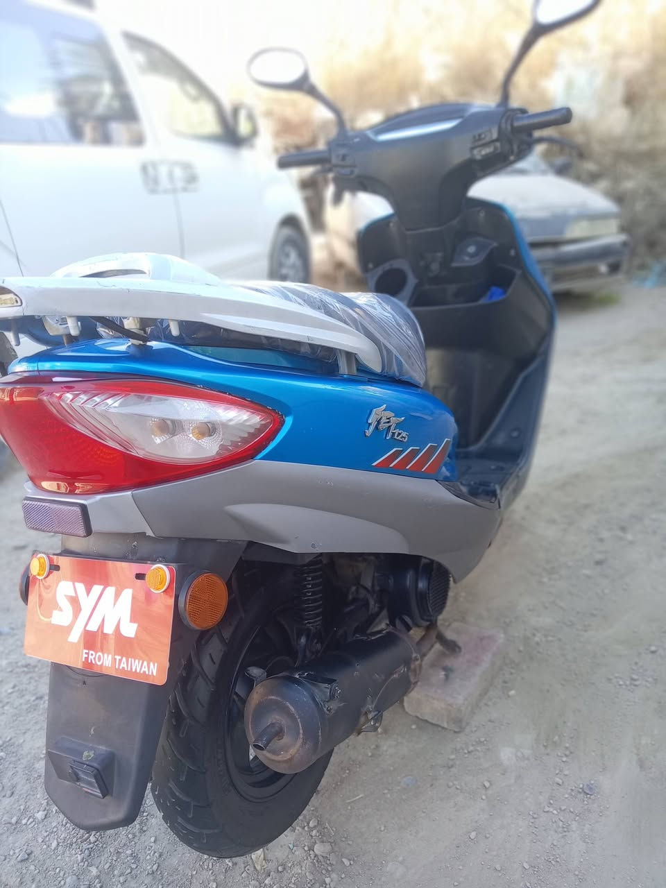 السلام عليكم ماطور سايم ابو عيون للبيع شغال صلف أو هندر او كهربائيات كله شغال ماطور جديد
مكينه فول
السعر 450 او بي مجال قليل
مكان الرمادي
الاستفسار ***********
