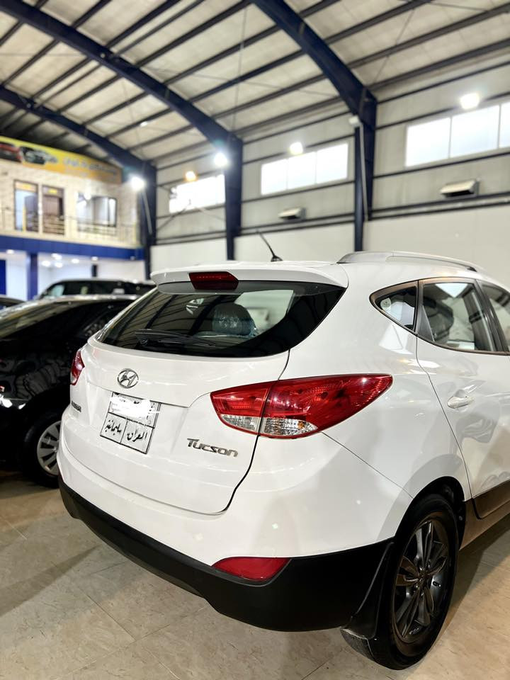 توسان مودیل٢٠١٤ خلیجی مکفولە کفالە عامە دعامیە لل دعامیە بدون صبوغ بدون حالوب بدون ضربة سنوية جديد باسمي تحويل ثاني يوم كير محرك مكفولة من صوت بخار مفتوح ماشية١٥٠حقيقي ترهم مراوس سعر سیارە ١٥٣مجال قلیل شرای اتصل ***********
