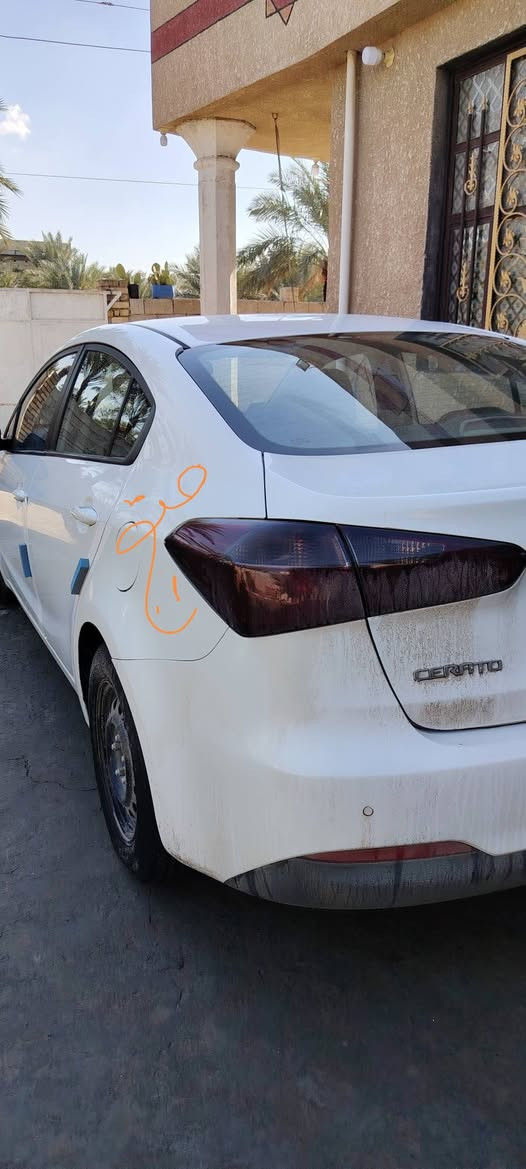 سيراتو 2014 مكينه 2000 دوش خليجي بدون نقص صارلها 4 سنوات عدنه خير من الله بيه رشات صبخ بس مو ظربات قويه ولا اي شي واني محدد الي بيه السعر 105 وبيه مجال سكني بغداد
***********
