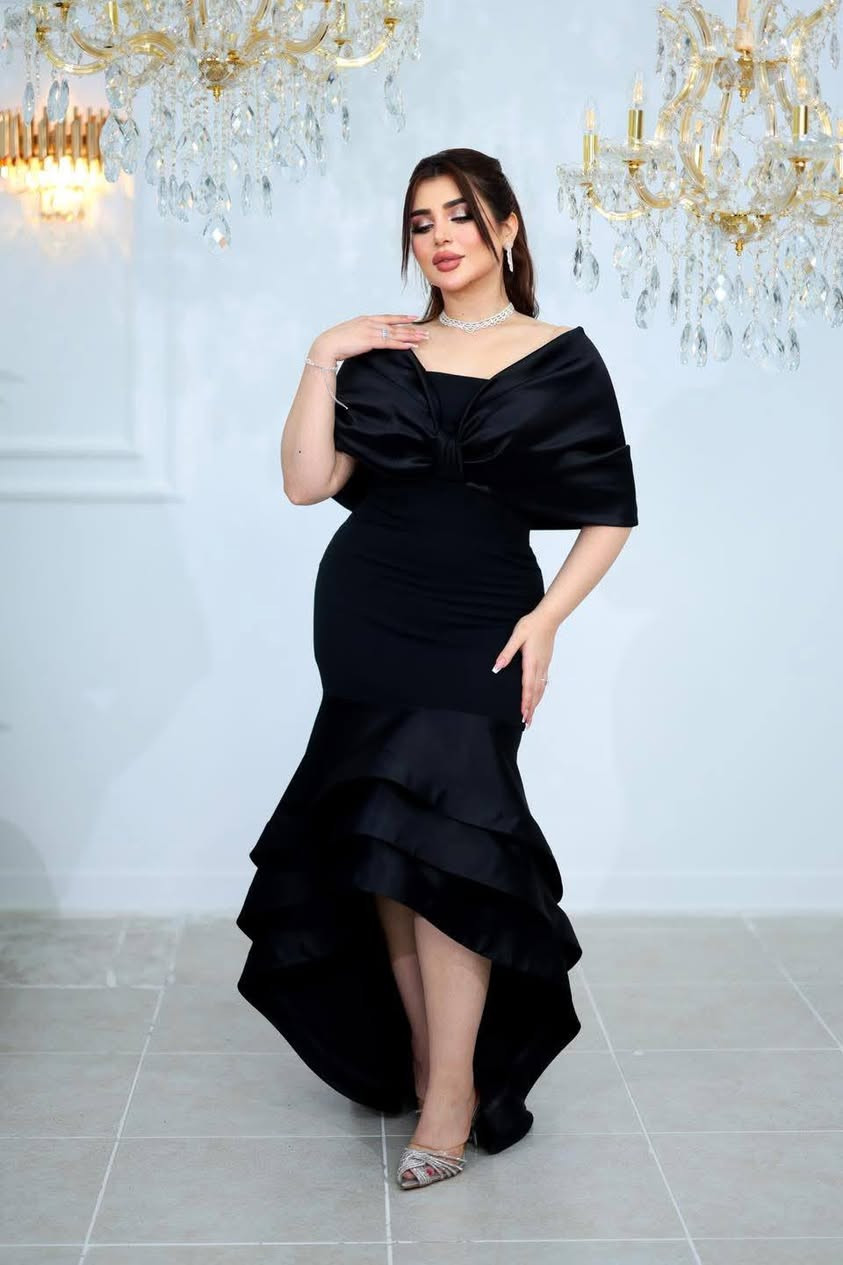 توصيل سريع جدا لجميع محافظات العراق
للحجز مراسلة الصفحه او واتساب***********
فساتين درجه اولى قياسات خاصه
تصويرنا تصميمنا وانتاجنا
