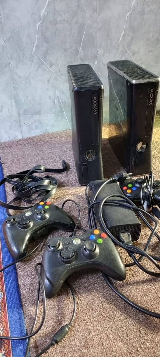 بلاي اكس بوكس 360 شغال للبيع
العنوان بصره حيانيه دور الشرطه رقم الهاتف 
***********
