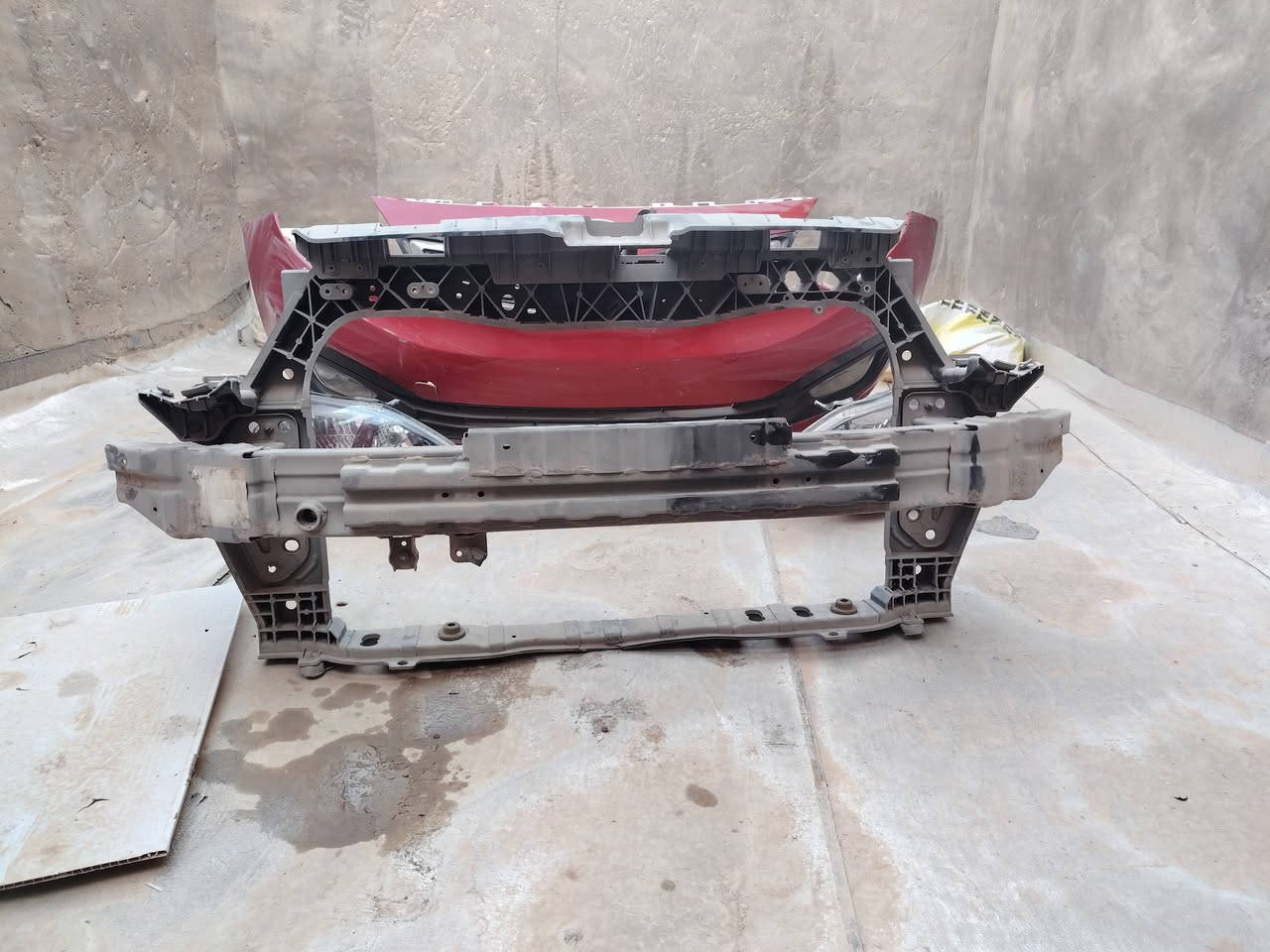 السلام عليكم غراض كية ريوة اصليات تفصيخ بس الماصدات تجارية
دعامية كاملة هية وبلاجكتورات وشبابيك وفلينتهة
بدنة اصلية هية وقفل البنيد
ابراكيت اصلي كامل
ماصدات زوج تجاريات
ابيعهن كلهن شلع من الاخير ب ٦٠٠ الف وبيهن مجال
للاستفسار اتصل ***********
