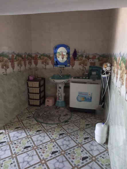 تملك بيت جديد للبيع فول اعمار حديث وخريطة مرتبة وسعر مناسب فقط ب47 مليون وهم بي مجال 
المساحة 300 متر 
جنس العقار / رقم بطابو فقط تدفع رسوم تطويب ويسجل سند طابو بسم المشتري  العنوان حقلانية حي الشهداء مجاور المسجد 
يبعد عن تبليط 20 متر مو اكثر 
السعر 47 مليون وبي مجال بسيط  
للاستفسار ***********
***********
زورونا موقعنا مكتب اليوسف للعقار فلكة جسر حجلان
