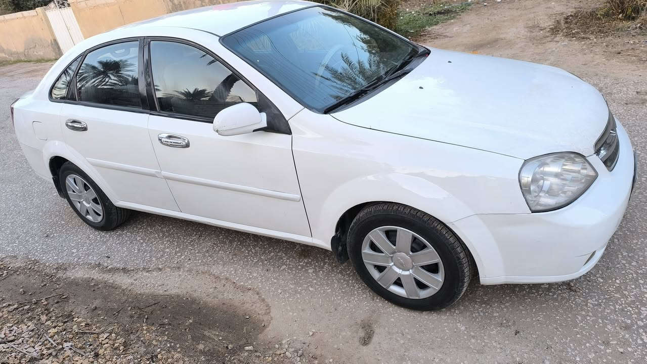 اوبترا 2007 خليجي 
كير ومحرك مكفولات ، تبريد وصدر وكهرباء وتايرات كله مضبوط ، سياره جاهزه ونظيفه مال جناي ، بيه رشات صبغ حزام تقريباً ، المكان بابل ، السعر 63 ، 
***********
