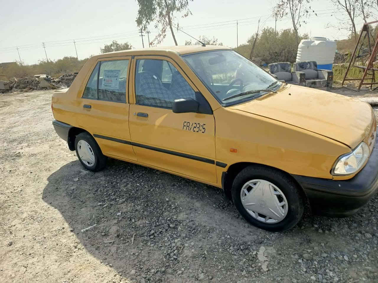 يا الله 
سايبه موديل 2015 مكينه وكير جدد خير من الله 
حداديه تخم تاير جاهزه السياره واحلى من الصور 
مصفره هيئه وغرامات سعرها 31 وبيها مجال 
***********
