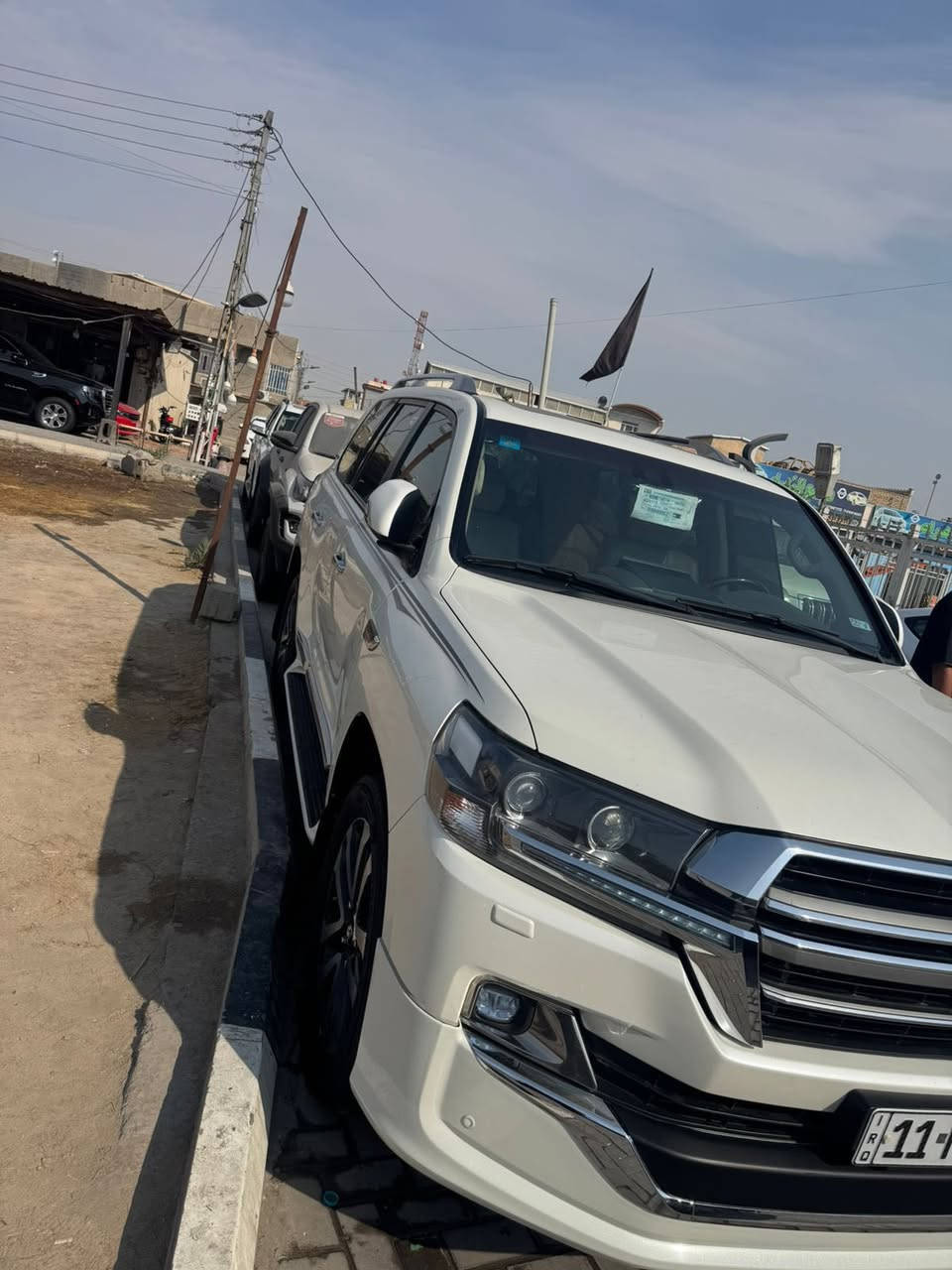 لاندكروز 2019 كفاله عام فول مواصفات ماشيه 160 الف فتح كشنات كهرباءي سياره خليجي سعر 480 بيه مجال اتصل بخدمتك مكان البصره ***********
