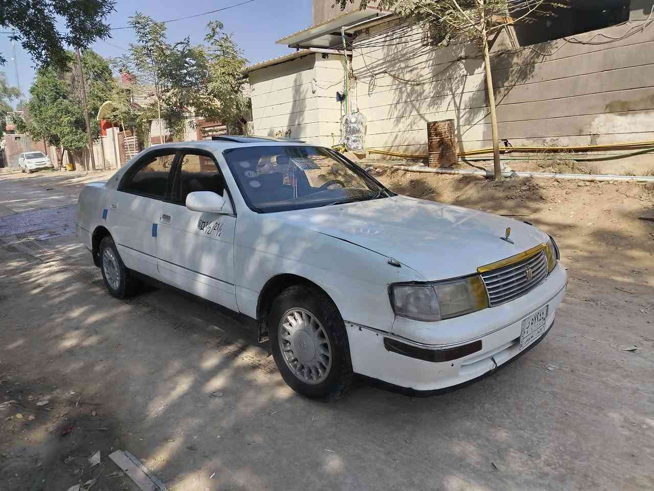 للبيع تويوتا كراون موديل ٩٢ متصل رقم انبار الماني سنويه لل٢٧ سياره شغاله وجاهزه كير ومحرك وحداديه وتخم تاير السعر ٢٧ ورقة للاتصال ***********
