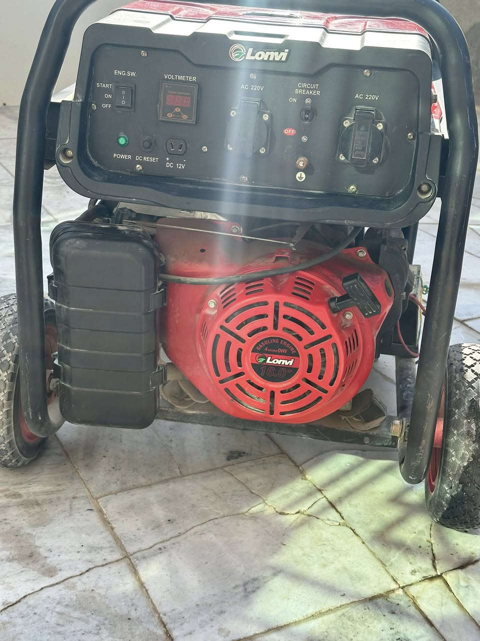 .مولدة ياباني استعمال قليل نضيفة عالشرط
١٨ الى ٢٠امبير شغل حتى سبلت لو ثلاجة ومجمدة مع الاجهزة عندي تشغل بالبيت مع البيت 
للنواصل***********
