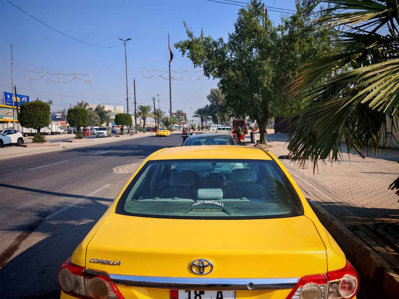 السلام عليكم ورحمة الله وبركاته
السعر 115 وبيها مجال بسيط ان شاء الله تعالى
الموديل 2013. 
***********.

المكان بغداد.
