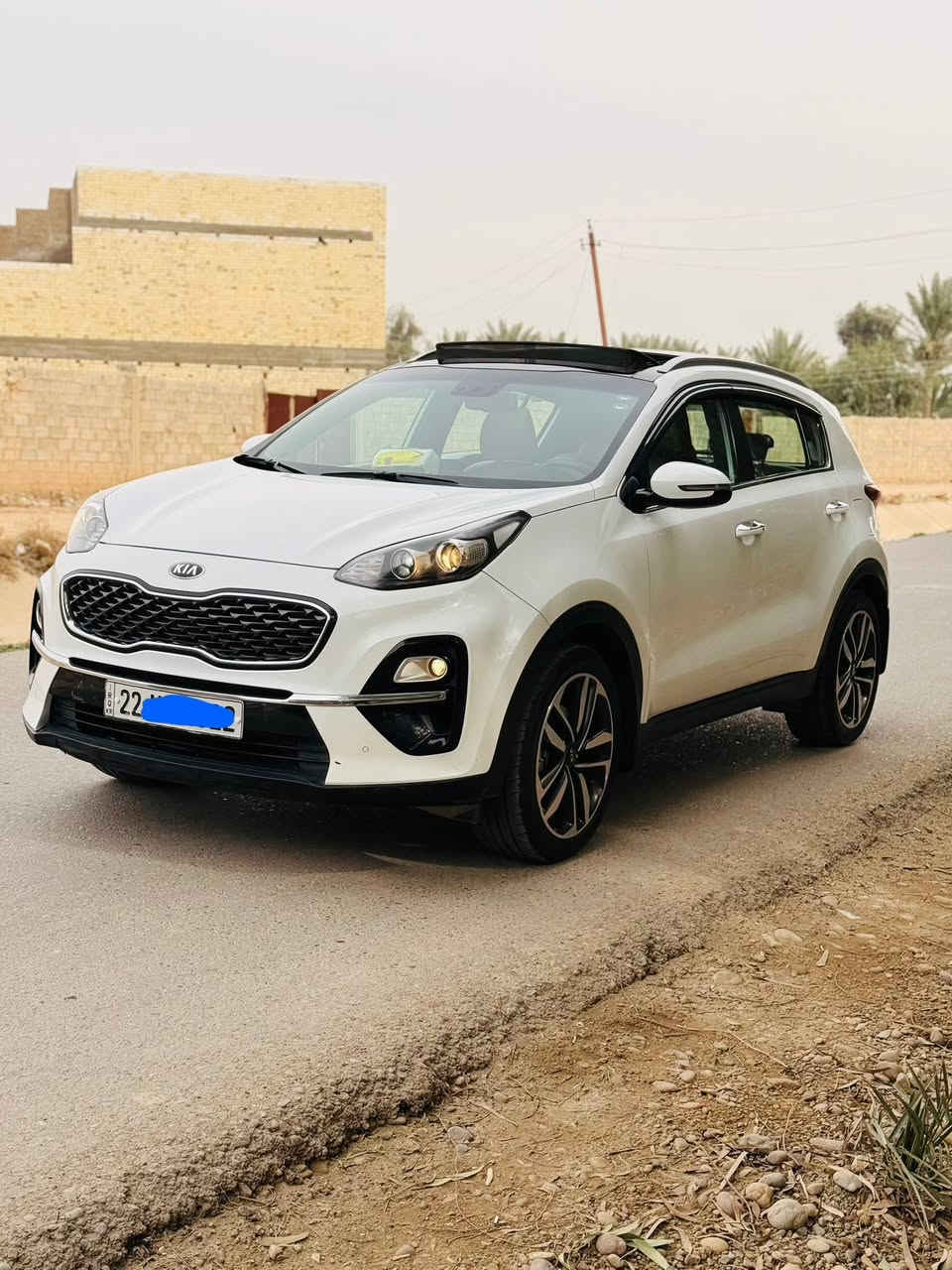 السلام عليكم للبيع 

خليجي (خليجي)
سبورتج 2020

فول للخير 1/1

بانوراما طكتين

بصمه
بصمه ابواب

سايد بريك بصمه
جنطه كهرباء
كشنات 2 كهرباء

جلد
شفتات ستيرن
تحكم ستيرن
شاشه كبيره
مري شفط

السياره فول الفول للخير ومكفوله كفاله عامه عدا الرصعه الي بل صندوك فقط

السعر.  .. 208 بلاش وبيه مجال بسيط

العنوان بغداد الكرخ

***********

*********** بي واتساب
