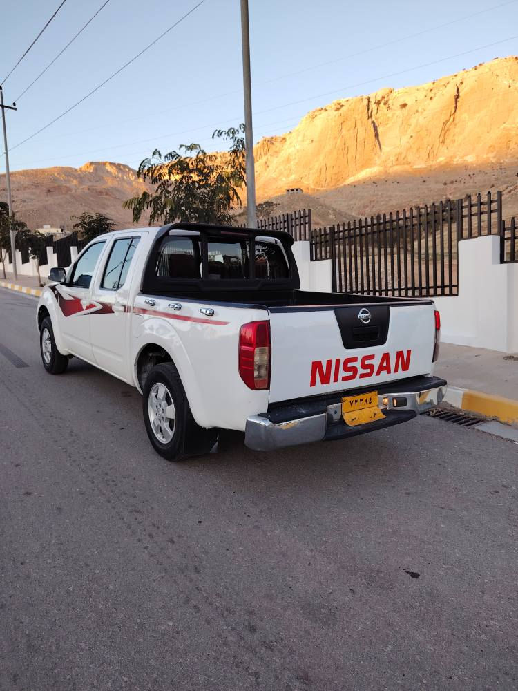 نیسان ناڤارا 2013پارچە ڕەش لەسەر ساقی ڕەقەم هەولێر بەسەر چووە گێڕو مەکینەو تەقەو ڕەقەی بەشەرت شاشە ئایپات کامیرە حاسە سەیارەکە زۆر جاهیزە گۆڕینەوە ناکەم  فڕۆشتنە *********** دەربەندیخان السليمانية, العراق
