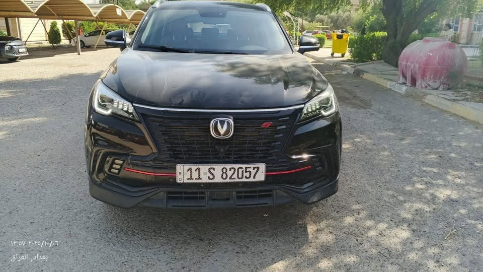 السلام عليكم
شانجان cs85 s موديل 2023البخيت
رقم السيارة بغداد تحويل ثاني يوم ماشية 96000km
بيها بارد بلنطة شبر موضح مكانه بلصور
موصفات(فوول)
• شاشة لمس كبيرة + كاميرا 360 درجة
• رادار أمامي + تنبيه مغادرة المسار
• فتحة سقف بانوراما
• تشغيل بصمة + تشغيل عن بعد
• تبريد وتسخين مقاعد
• نظام صوتي قوي
• إضاءة LED أمامية وخلفية
• حساسات أمامية وخلفية
• كراسي جلد كهربائية
• گير توبترونيك + نظام قيادة متعدد الأنماط
• مكيف ثنائي المناطق
• ويل 19 الأصلي
• محرك 2.0 Turbo بقوة 233 حصان
السعر 25مليون💵
للاستفسار  ***********
