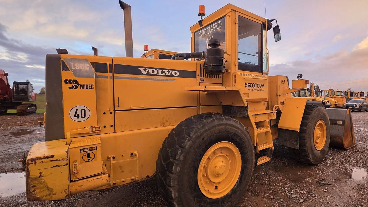 للبيع - بۆ فرۆشتن  دخول جدید بصرا
———————
شفل : VOLVO
حجم : L90C
—————————
بۆ زانیاری زیاتر پەیوەندی بکەن بەم ژمارە تەلەفۆنە 

***********
***********
