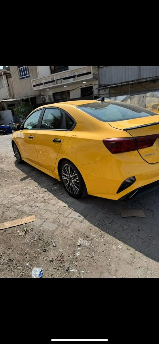 السلام عليكم
فورتي جيتي لاين للبيع فقط/مديل24 

رقم خصوصي بغداد /

سياره بدون تبديل بدون ايرباك 

شاصي لغد دواخل مكفول

هاذه حادثه موضح طخات بصيطه 

المكان بغداد الجديده/***********

مواصفات لجيتي بدون فتحه السعر/165
