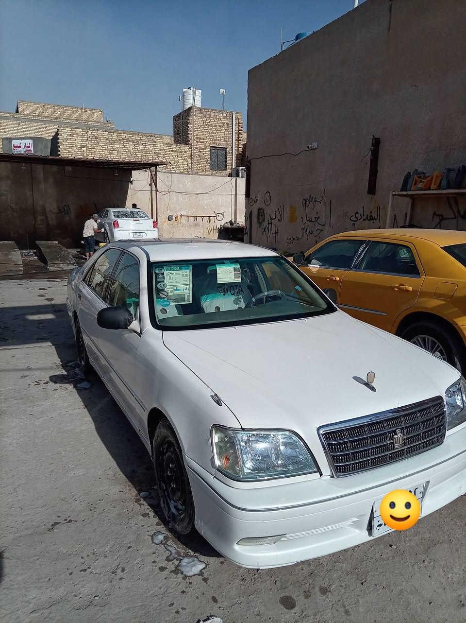 سلام عليكم جنون ثلاث دكم كرستال اصل كصه جنطه كامله حداديه وتخم تاير مكينه وكير كفاله اي نقص مابيه السياره مكينه.ديفور الكبير السعر 33
واتساب ***********
