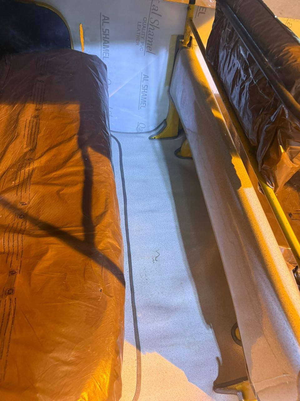 السلام عليكم :تكتك موديل ٢٠ رقم وسنويه انكليزي بيها دوس معمره ومكينه مجفته تجفيت شركه وخير من لله   سعرها 6900 وبيها مجال بسيط حك الجيه  تكتك حلوه وبيها نصبه تخبل  شراي يتصل عليه أو يراسلني واتساب ***********
