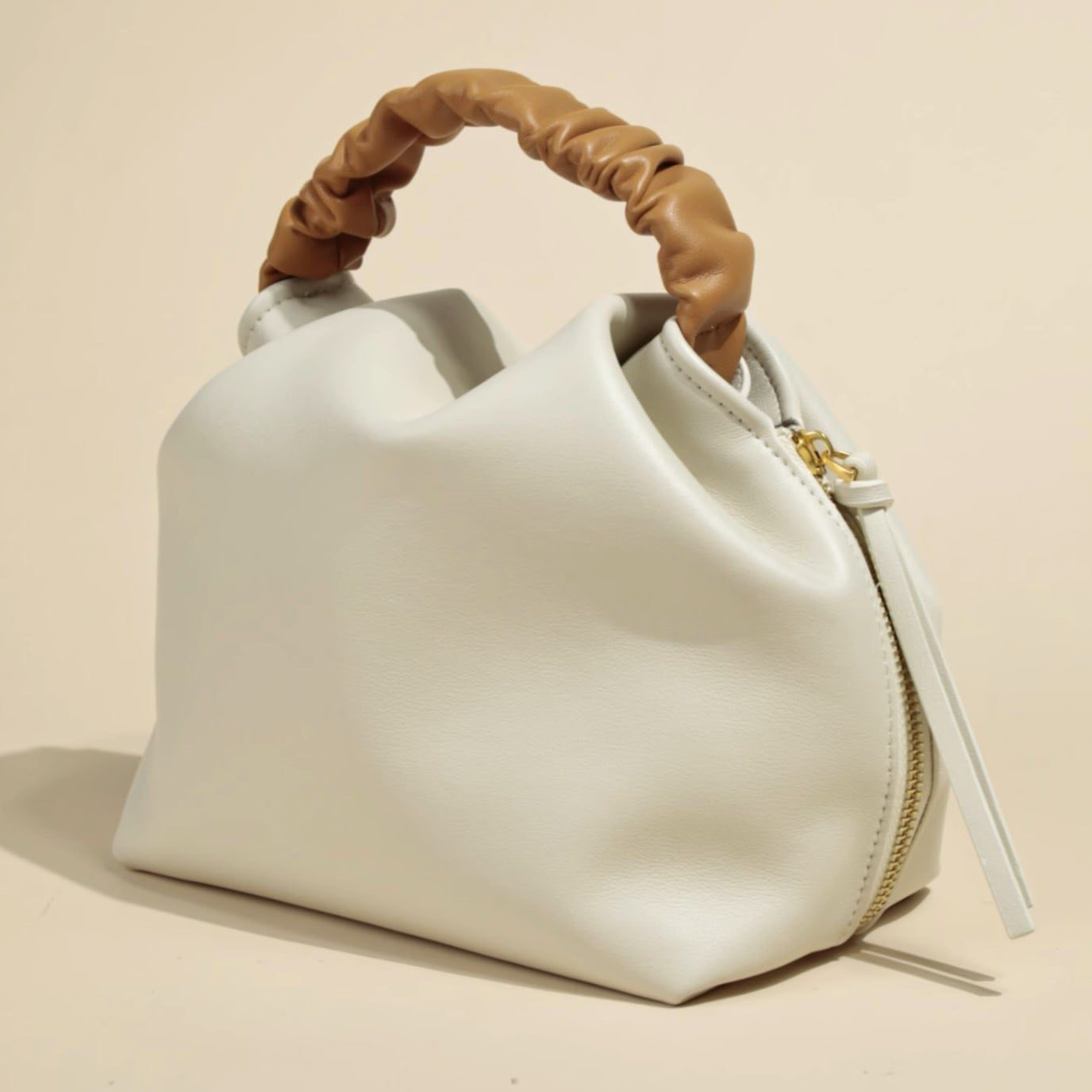 جنطه ماركه السعر خاص


**إذا كنت صاحب هذا الإعلان وتريد حذفه لأي سبب، رجاءا أرسل رسالة إلى الدعم الفني**