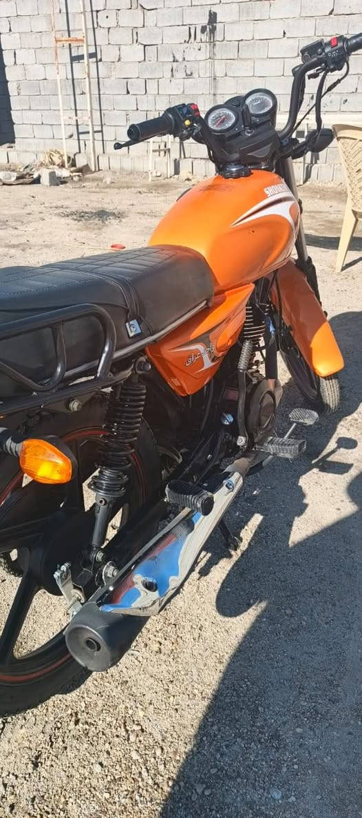 السلام عليكم
دراجة SHONKOM دراجة خمسة كير  حلوه دراجه مابيهه كل نقص السعر 700 وبيهه مجال مكلف ب نشر صادق احمد صاحب الدراجه متواجد ع فيس وع الخط ***********
