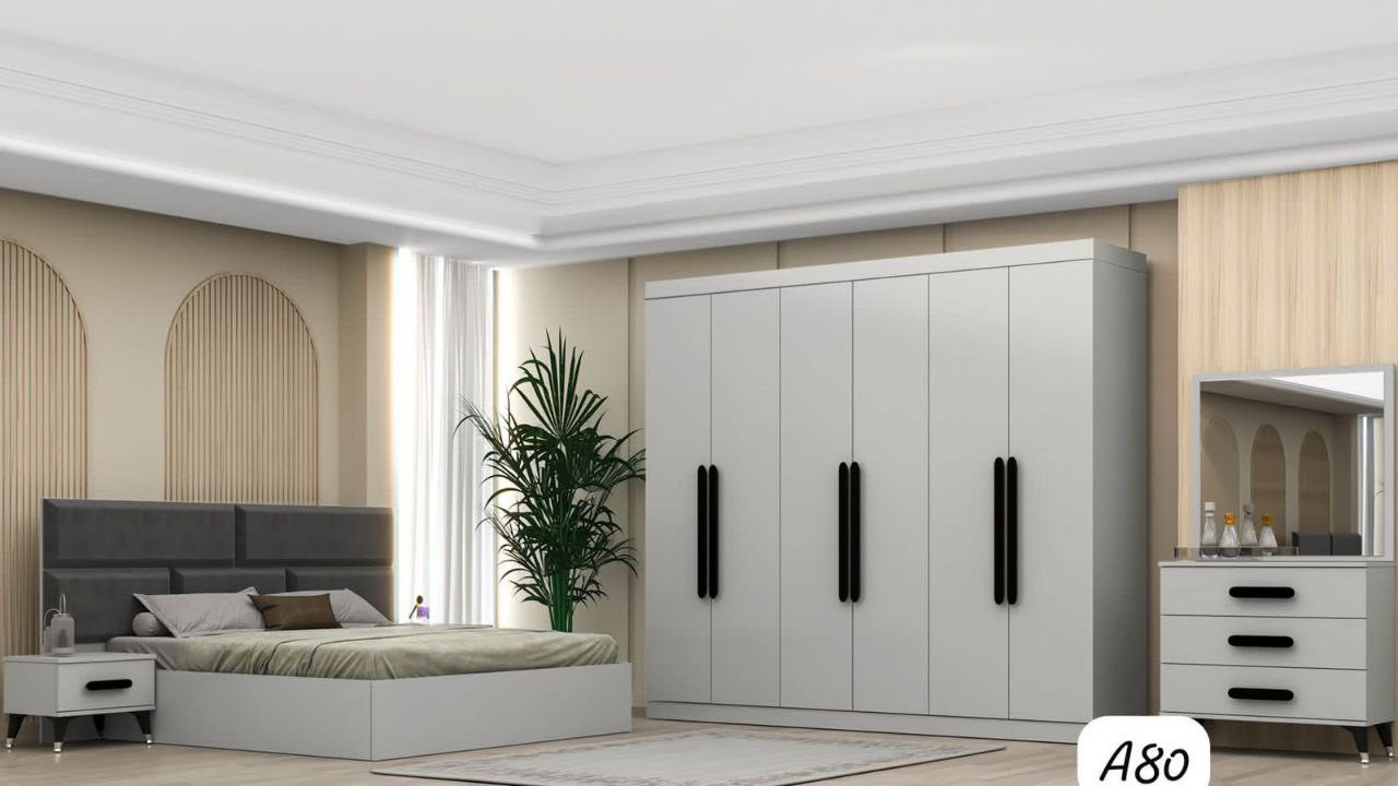 *5قطع*
*معمل اصلي دافنس*

*نفس الصور والفديو طبق الاصل*

*سرير مخزن* 

*اناره بالكومديات*

ملاحظة الشد مع التوصيل

الغرفه جديده 
اسعار مناسبه جدن

التواصل وتساب ***********
