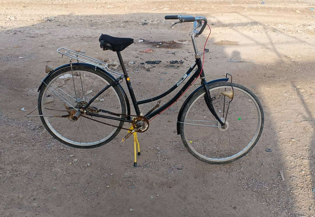 سلام عليكم شباب باسكل للبيع ياباني حجم 26 كامل تايرات انضاف وياله انضاف مابي نقص حساس شغال كلش نضيف دبل ستان سعره مناسب مكاني بعقوبة شراي راسلني خاص ودلل أو اتصل ***********
