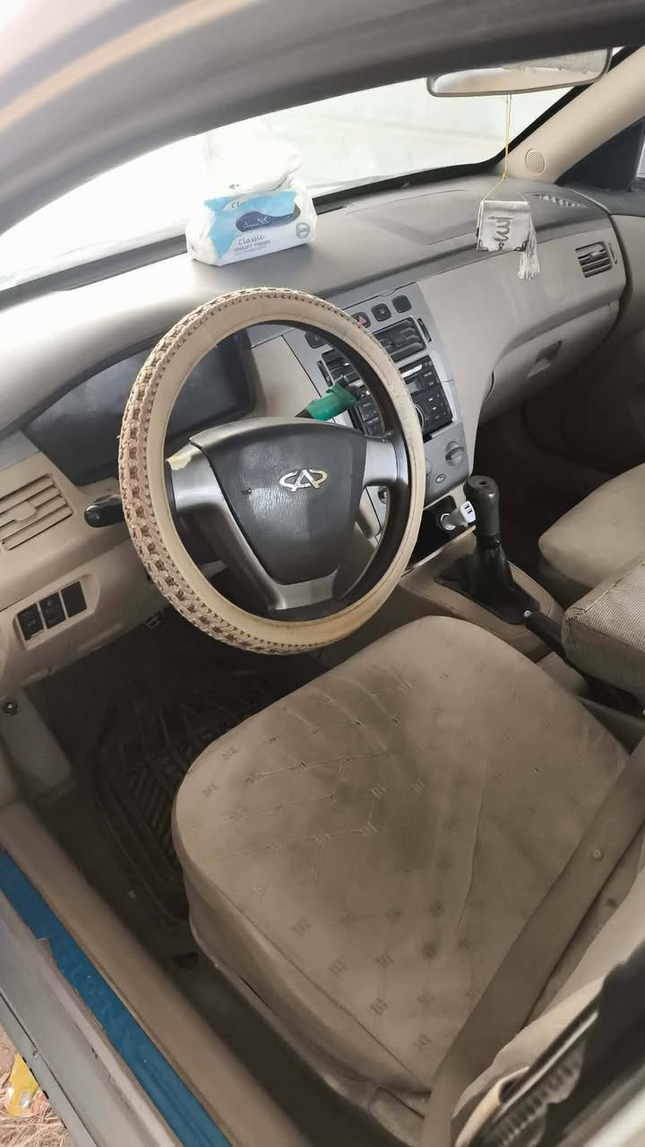 شيري اي فايف موديل 13
كير عادي مكيتنها لبلاديه رقم دولي  بسمي 
تخم تاير جديد 
هزة جديده سيارة جاهزة نقصها فقط تبريد

سعر 33بيها مجال الخاص مفتوح 
للاستفسار ***********
