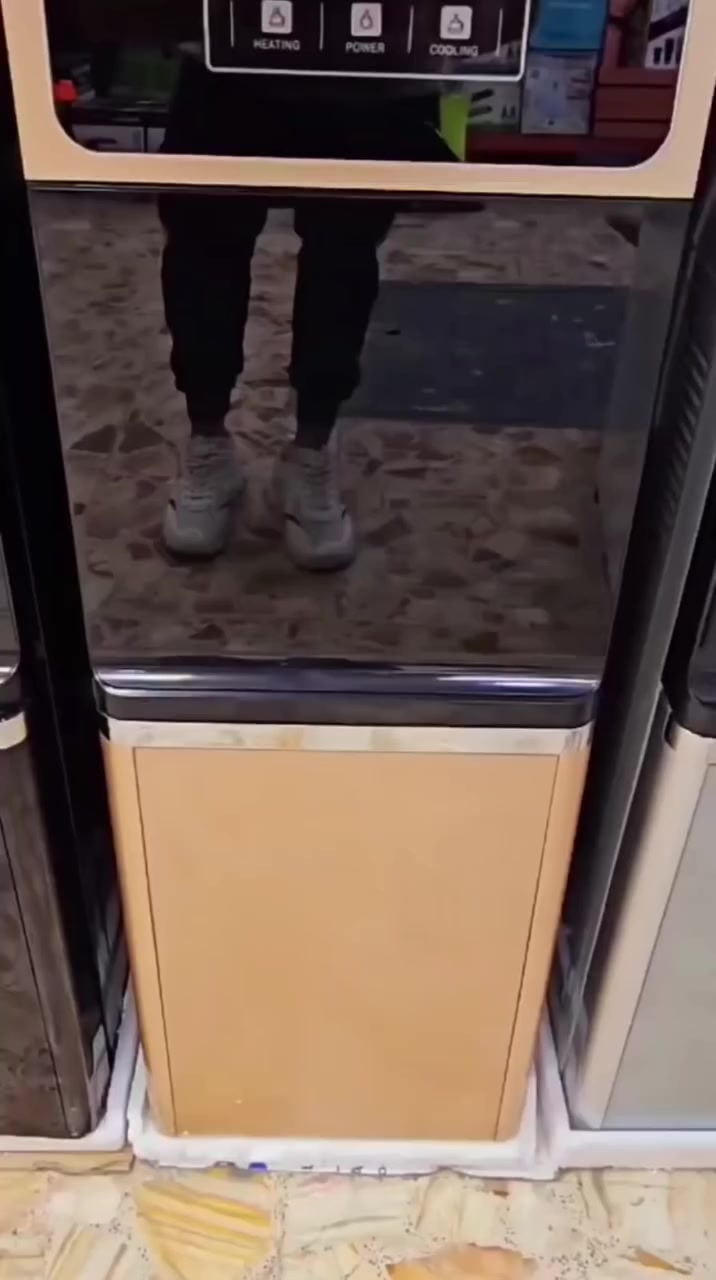 براد + ثلاجه حجم كبير سلفر كرست
سعر البراد 150 الف فقط 👌😍..
توصيل 5 الاف داخل بغداد .. 10 الاف محافضات 😍


**إذا كنت صاحب هذا الإعلان وتريد حذفه لأي سبب، رجاءا أرسل رسالة إلى الدعم الفني**