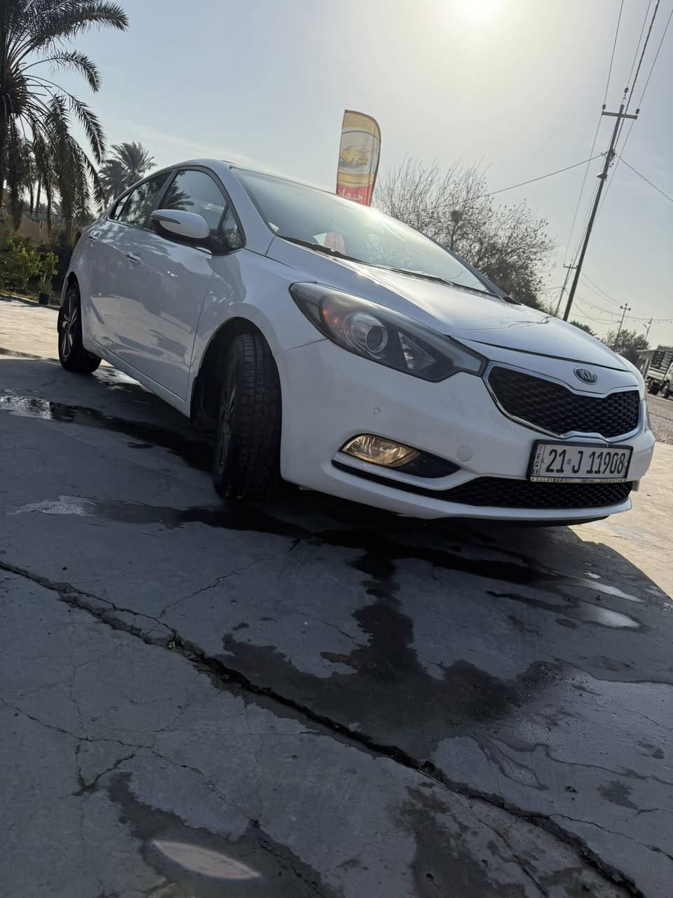 سلام عليكم سيراتو 2014 فول مواصفات  رقم جديد بسمي تريد تحويل تريد وكاله السعر 127 وبيه مجال حك الجية *********** الاتصال على الرقم
