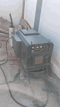 مولده كوريه اصلي..
10 كيفي ..سنكل ..تشتغل علغاز وتشتغل علبانزين مكانهه الدييوانيه السعر مليون ونص للاستفسار الاتصال بلرقم ***********
