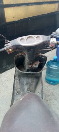 دراجه عصفوريه للبيع تشتغل سعره 150 07715663927