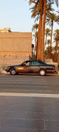 مرسيدس دب • مكينة ٢٥٠٠ • ديالى