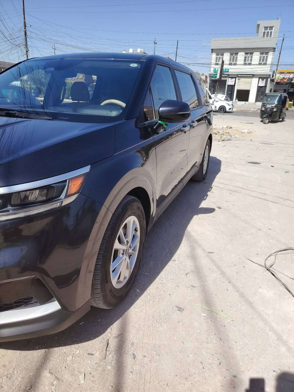 السلام عليكم كيا كرنفال وارد امريكي حادث جنطه الباقي مكفول رقم اربيل اجره ماشي 50 الف تحويل ثانيه المكان كربلاء المقدسه رقم التلفون  *********** السعر 270 مجال قليل خط كربلاء سماوه سياره فول بصمه تشغيل عن بعد بيبان كهربائي حساسات اماميه وخلفيه
