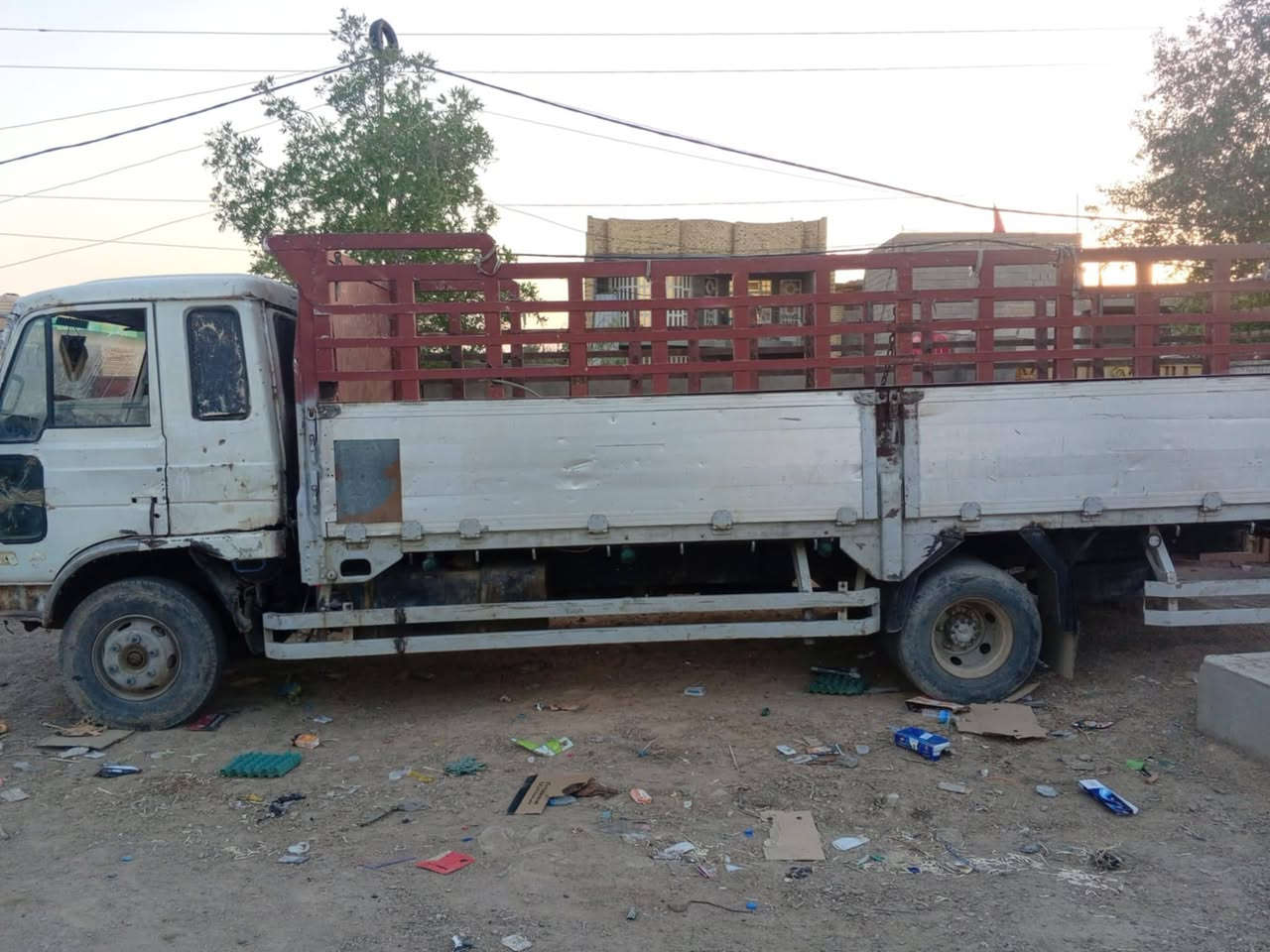 السلام عليكم نيسان عظم سته اله عشره رقم بصره سنويته صاقته حد١٩ مكينه ٣٠٠٠  سعره مناسب واذا اكو نسان نفخ مراوس
وهذه رقمي
***********
