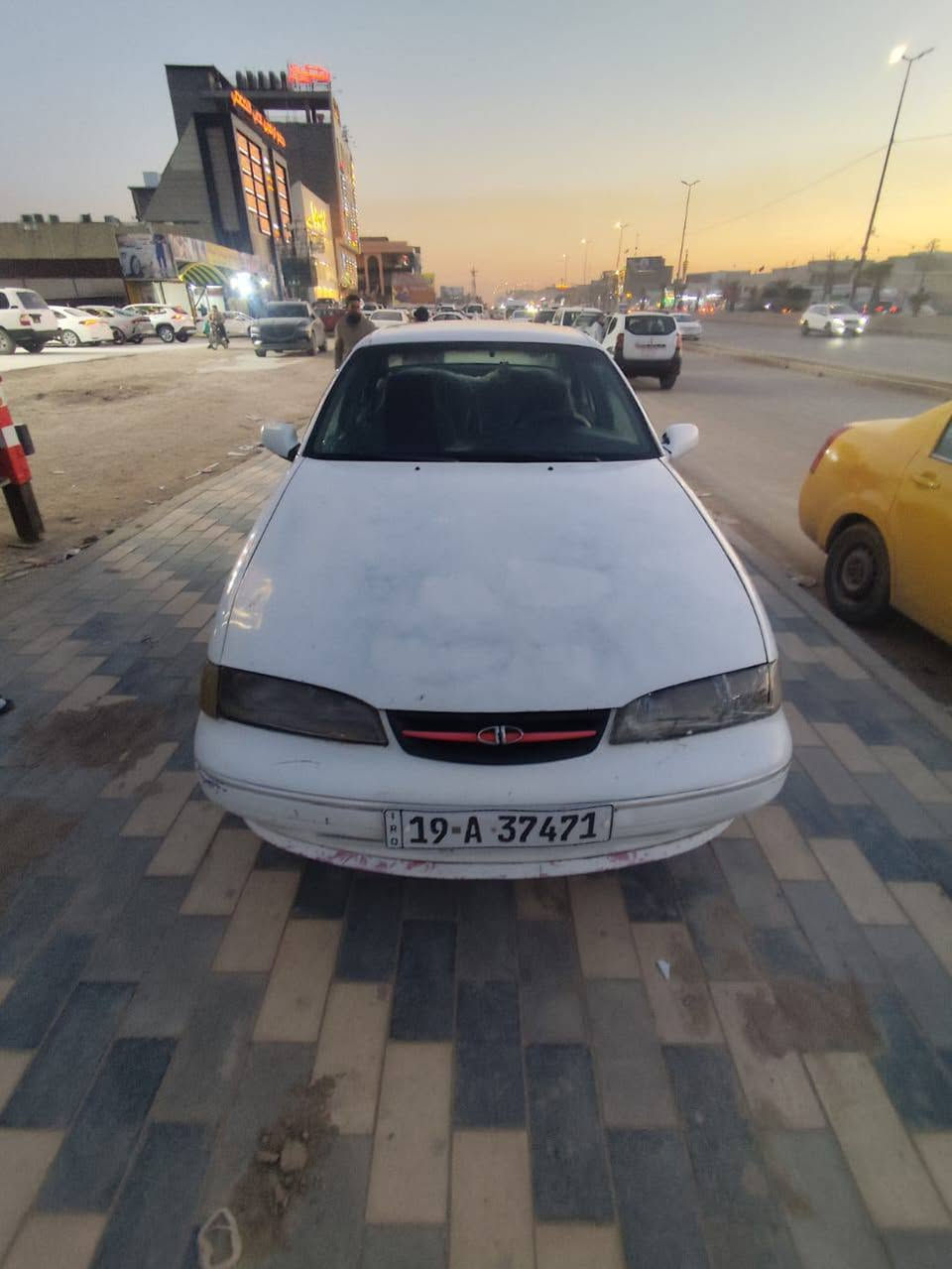 برنس فراشه موديل 1997 السياره محرك و كير و شواطي كفاله كهربائيات كله شغله سنتر لوك السياره مابيه ضربه  السياره حداديه 80بل 100 تبريد نقص غاز وقايش سياره خير من الله تايرات 90بل 100 رقم كربلاء مشروع وطني سنويه لل 2028 سياره مدور ثاني مكاني بابل -جمعيه السعر 35وبيه مجال
***********
