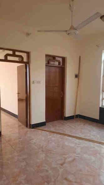 للبيع دار سكني في الفلوجة حي الجولان الثانية قرب فلكة السكنية   

                          🌹على بركة الله🌹

📍نوع الملك : طابو زراعي
📍المساحة بالسند= 200 م٢
📍شارع  : 8م تبليط ومجاري
🔹الوجه  =10م و النزال= 20م
▫️ بناء طابوق  2013
▫️الدار مؤجر بمبلغ 300 الف دينار

🛑يتكون الدار من طابقين 
ويحتوي على اربع غرف نوم وصالتين واستقبال ومطبخ وصحيات في الطابقين وحمام

✳️سعر بيع العقار : ٧٥ مليون دينار قابل للتفاوض

🟢مكتب دار السلطان للعقار
العنوان فلوجة الجغيفي الثانية بداية شارع جامع فاطمة
للاستفسار الاتصال على الأرقام التاليه
***********
***********
***********
