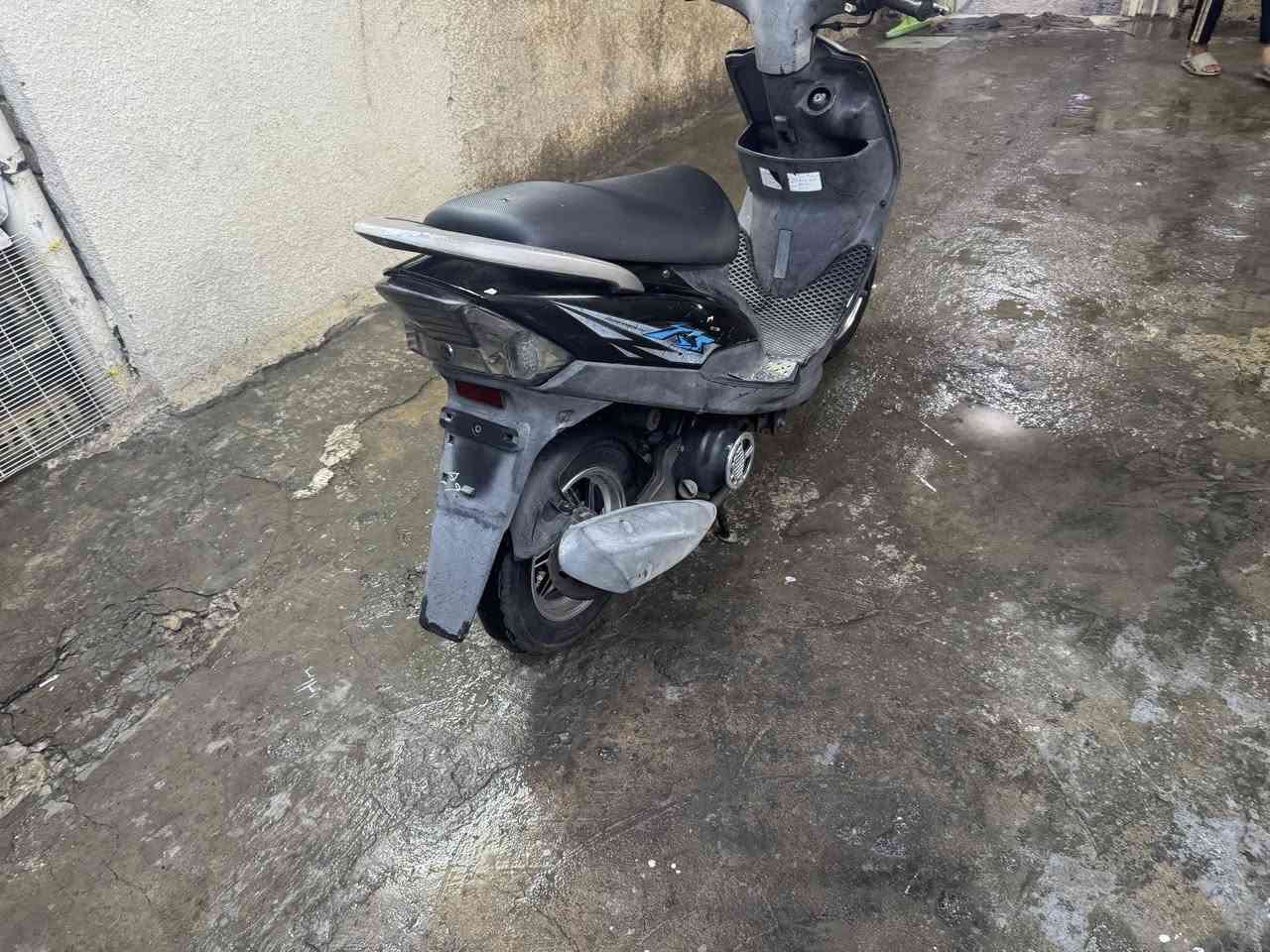 السلام عليكم ماكس عدله للبيع دراجه رمبه نزلته يوم2/19 دراجه بعده وضع البلادجيب وياك 10فيتريهة وتعال الدراجه جديده جدا تخم تاير كله جدد عل وضع البلاد السعر مليون وبيه مجال حك الجيه المكان بغداد حي العامل رقم الهاتف ***********موجود خاص
