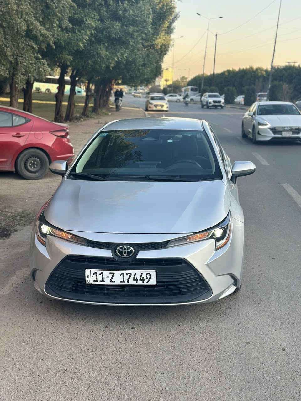 موديل 2023 كورلا وارد امريكي بانزين فقط
الحادثه بنيد بس صبغ بدون ايرباك بدون دواخل 
السياره دخول جديد 
اسبير السياره ما نازل 
ماشيه 12 الف 
مواصفات السياره
رادار امامي 
توقف ذاتي 
سياقه ذاتيه
تحديد مسار 
سايد بريك كهرباء
اتو هولد
تحكم ستيرن
شاشه كبيره
صور الحادث مرفوقه معه المنشور 
سياره ما بيها أي نقص 
رقم الهاتف ***********
العنوان / بغداد / الكاظميه 
السعر 153 و بيها مجال بسيط
