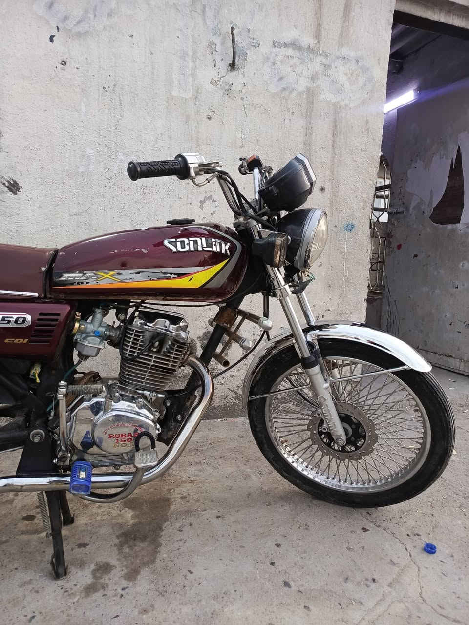 للبيع ماطور روبار كهرباء شغاله العداد اكتروني منفيس  موجود المكينه لاطوت ولادخان ولاتهريب زيت جاهز وسعرو مناسب 230وبي مجال المكان اربيل شارع 60يم كباب عرفان  شراي خابر واتساب ***********
