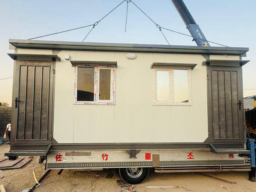 كرفانات جديدة قياس3×6سعر مليون و850
باب وشباك تركي نصنع جميع القياسات
وعمال الموقعي و ضد الحريق عنوان بغداد باب الشيخ
اتصل على الرقم: ***********
