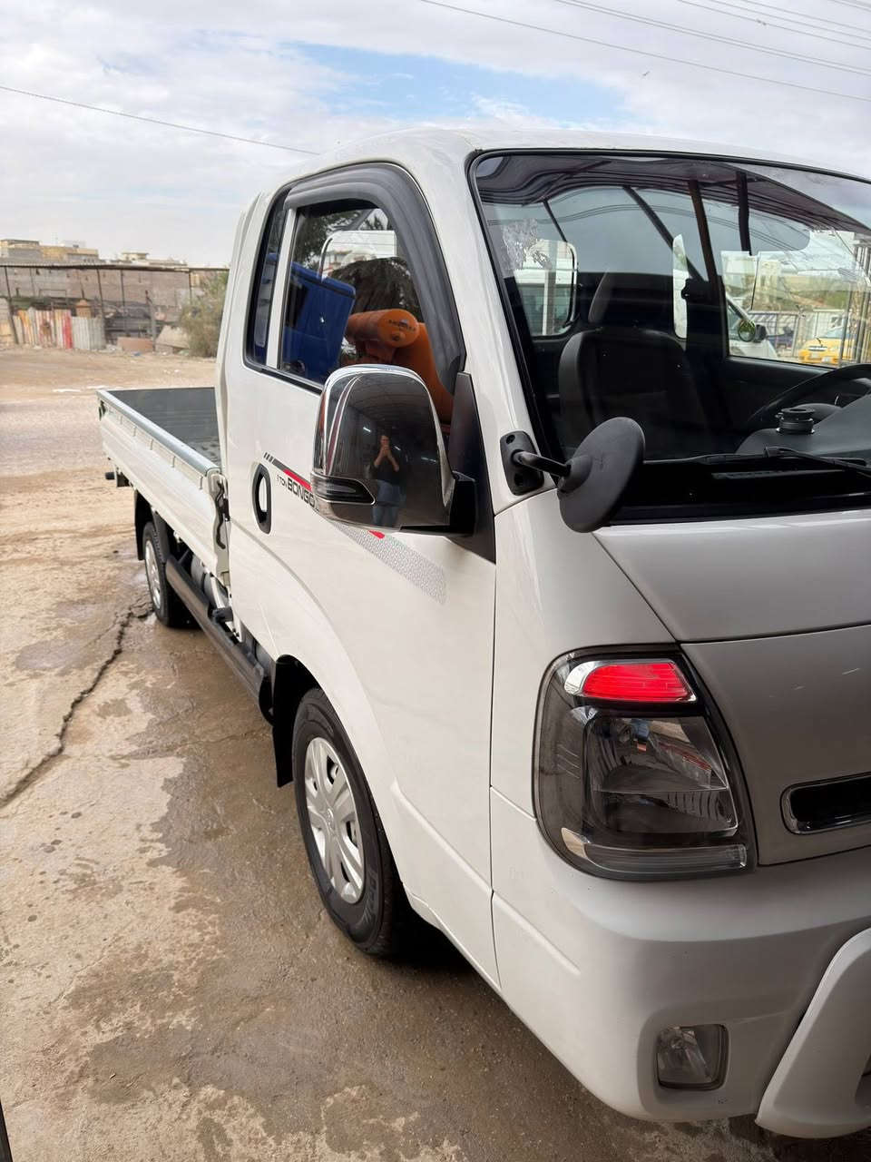 كيا مسكر 2021غاز محركً2500 السياره  فول جديده بمعنه الكلمه كير محرك حداديه كله جديد ماعيزه برغي ترايك للمريخ للتواصل ***********
