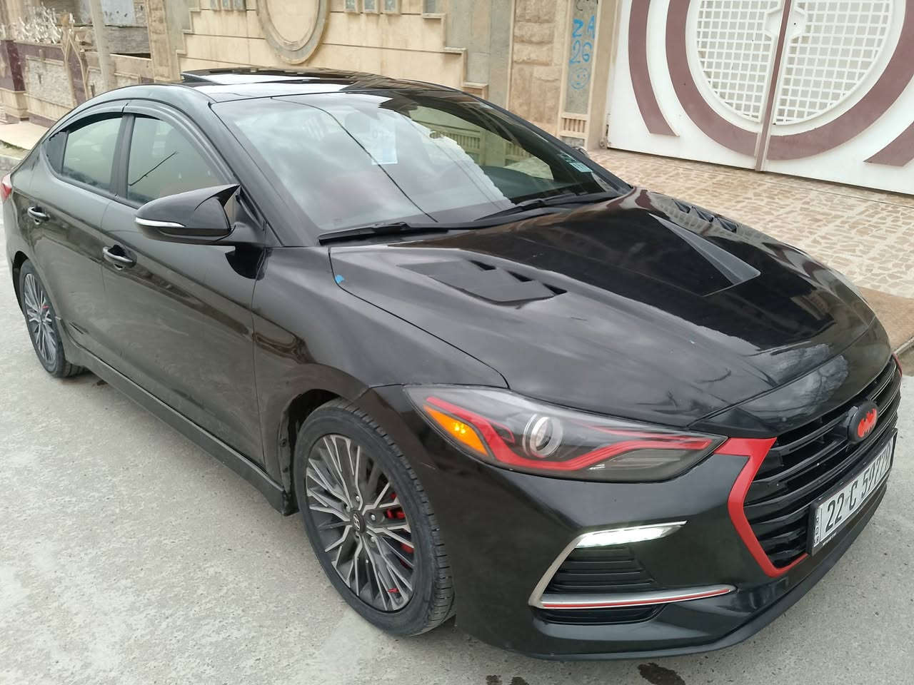 النترا 2018 بيها ثلاث قطع صبغ بدون دواخل سياره فول مواصفات رادارات جانبيه حساساتا شاشه كبيره تحكمات ستيرن هيتر بالكشنات سياره رياضي لمتت فول مواصفات بصمه ترحيب فتحه سقف رقم وسنويه وهزه كلو جديد شرط الوكاله والتحويل السعر 110$$ وبيها مجال اتصل ***********
